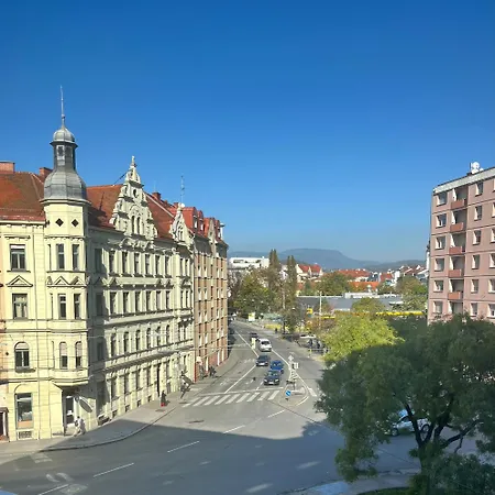 Apartament Zentrale Mit Parkplatz Graz