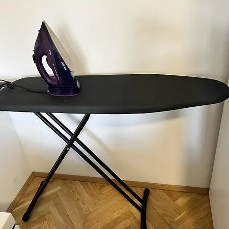 Zentrale Mit Parkplatz Apartament *