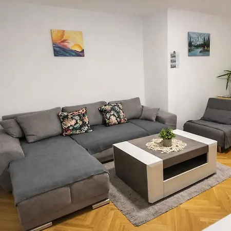 Apartament Family With Parking Graz