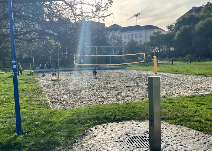 Family With Parking 아파트 그라츠