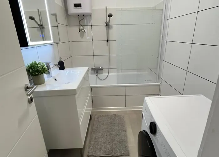 Family With Parking 그라츠